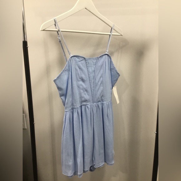 Tobi Light Blue Romper - Picture 3 of 4
